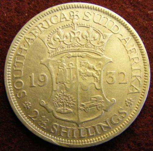 1932 SA UNION HALFCROWN. VERY SCARSE IN VF CONDITION