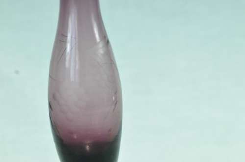 Purple Cut Glass Grape Pattern Vase (1pc)