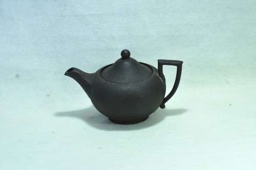 Black Jasperware Wedgwood One Cup Teapot (1pc)