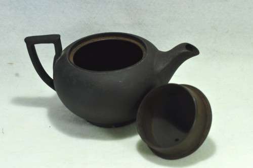Black Jasperware Wedgwood One Cup Teapot (1pc)