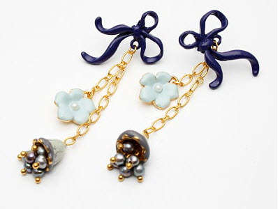 GOLD color Earrings with Bow Tie Stud & Hung With Gorgeous Flowers