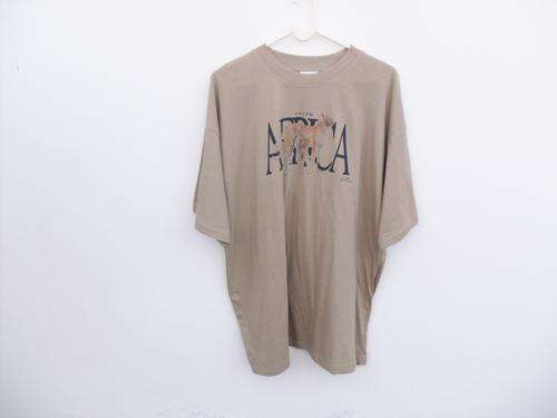 Taupe T shirt with cheetah print XXL