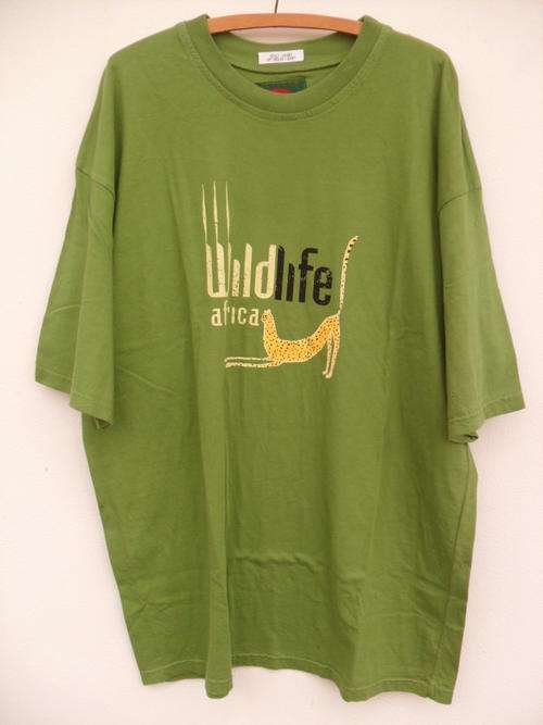 Green art design wild life Africa t shirt