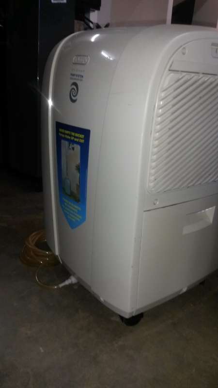 DEHUMIDIFIER DELONGHI (DH 300P)