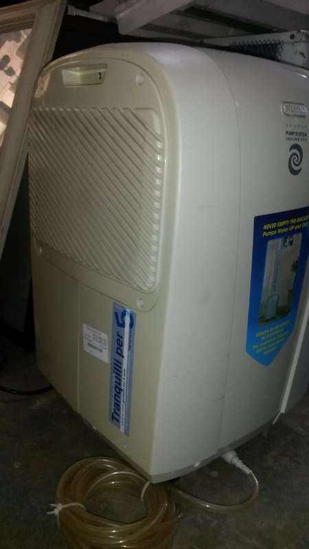 DEHUMIDIFIER DELONGHI (DH 300P)