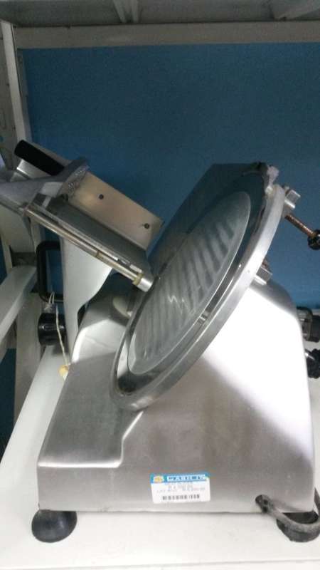RHENINGHAUSE COMMERCIAL MEAT SLICER (MODEL NO. HBS-300)
