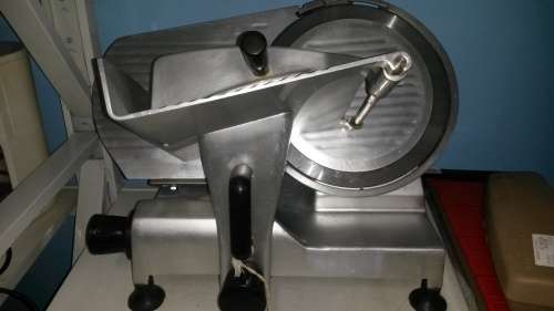 RHENINGHAUSE COMMERCIAL MEAT SLICER (MODEL NO. HBS-300)