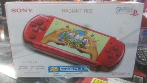 SONY PSP (RADIANT RED) & GTA VICE CITY