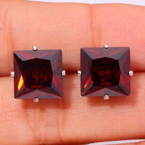 GARNET STAINLESS STEEL STUD EARRINGS