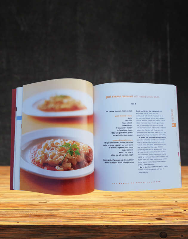 Softcover Cookbook The Monday to Sunday Cookbook by Phillippa Cheifitz