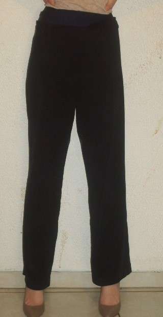 WORLD WIDE WEAR BLACK PANTS, SIZE 8. AS NEW