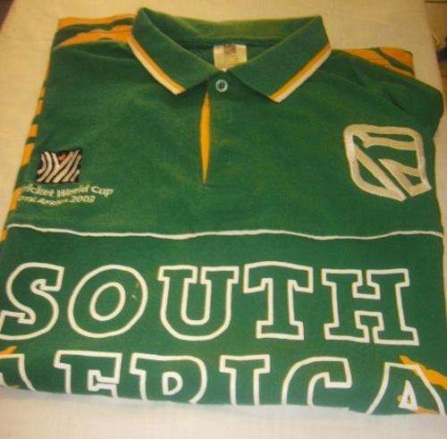 CRICKET SHIRT WORLD CUP 2003. SIZE XL. AS NEW