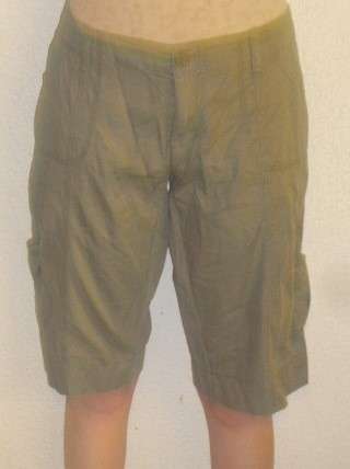 KHAKI  SHORTS. SIZE 38. CONDITION VERY GOOD