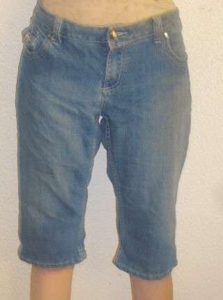 KNEE LENGTH DENIM SHORTS. SIZE 14. AS NEW