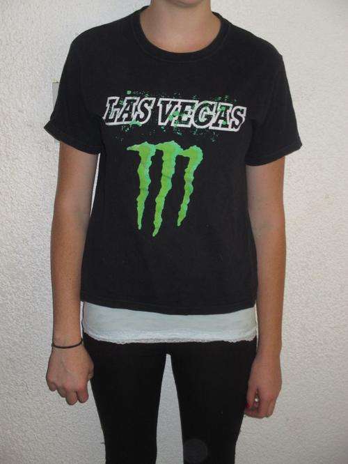 LAS VEGAS MONSTER T. SIZE SMALL. CONDITION VERY GOOD