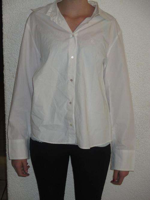 WHITE FORMAL SHIRT. WOOLWORTHS. SIZE 18. AS NEW