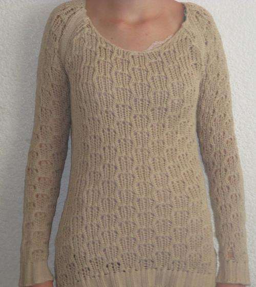 TAN PULL OVER. SIZE SMALL. CONDITION GOOD.