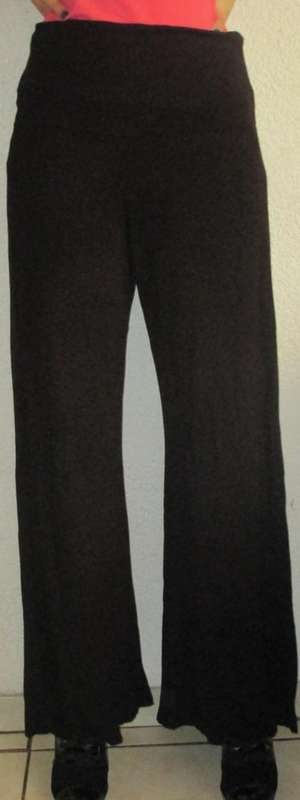 BLACK WIDE LEG PANTS. SIZE 10. AS NEW