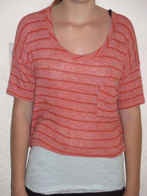 BURNT ORANGE CROPPED TOP. SIZE MEDIUM. AS NEW