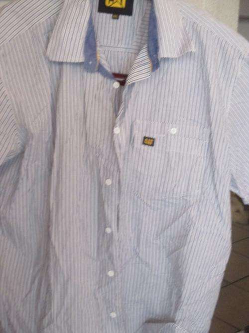 CAT SHORT SLEEVE STRIPED SHIRT. SIZE XXL. AS NEW