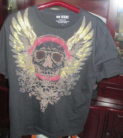 PRINTED BLACK T. SIZE L. AS NEW