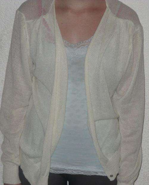 FEMININE CREAM CARDIGAN. SIZE 14. CONDITION VERY GOOD
