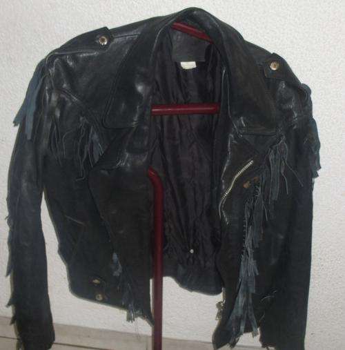 REAL LEATHER TUSSLED JACKET. SIZE XL. AS NEW
