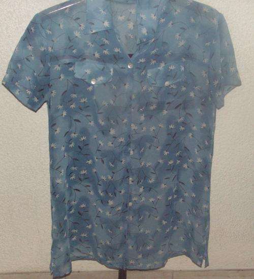 FLORAL BLUE SHIRT. SIZE 12. AS NEW