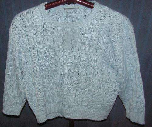 BLUE CROPPED JERSEY. SIZE LARGE. CONDITION: VERY GOOD