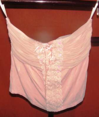 LACY PEACH STRAPLESS TOP. SIZE SMALL. CONDITION: AS NEW