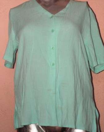 SEA GREEAN JACKET SHIRT. SIZE 18. AS NEW. TOPICS.