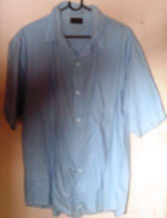 LIGHT BLUE SHORT SLEEVE SHIRT BARRON X LARGE AS NEW