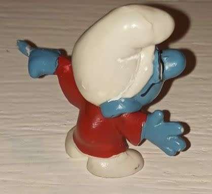 JUDGE BRAINY SMURF COLLECTIBLE 1971 SCHLEIGH PEYO