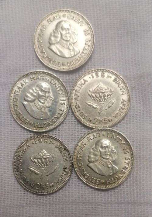 1961 LOT OF SOUTH AFRICAN 2,5 CENTS MINT CONDITION TO XF GRADES BID ON 1 TO BUY ALL