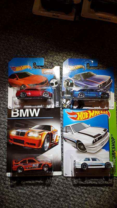 HOTWHEELS 31 - Bmw E30 M3; BMW M4 ; BMW GTR E36 Race ;  BMW M3 E30 Walmart Long Card