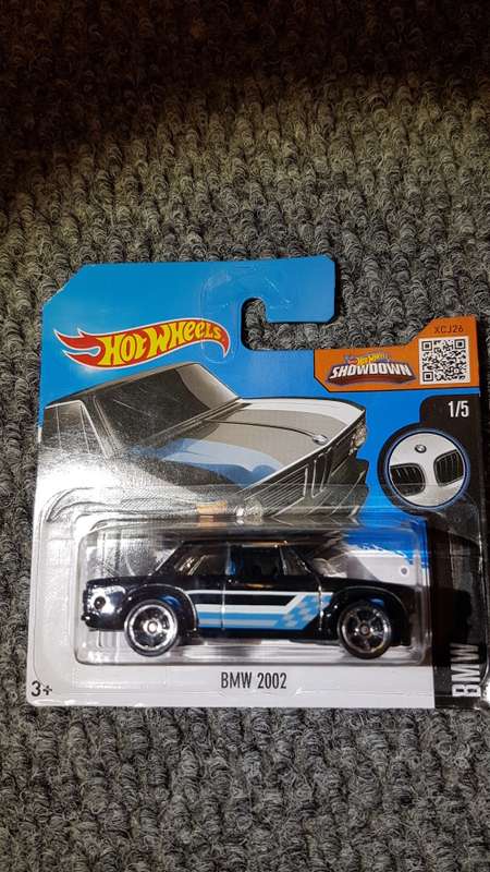 HOTWHEELS BMW 2002