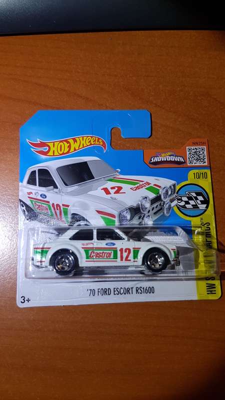 HOTWHEELS Ford Escort RS 1600 - Castrol