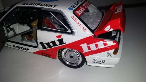1:18 Minichamps BMW M3 DTM 1987 Manthey #24 Norisring Team Isert Blaupunkt