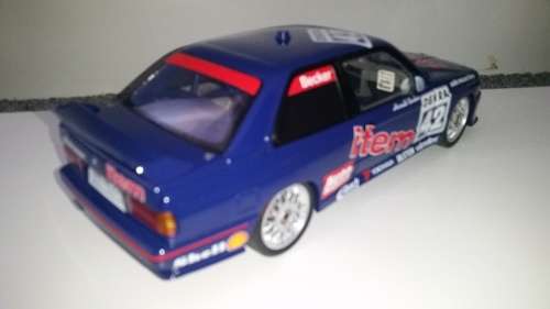 1:18 Minichamps BMW M3 E30 #42, DTM Becker 1992