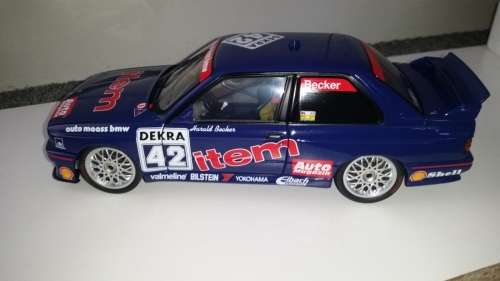 1:18 Minichamps BMW M3 E30 #42, DTM Becker 1992