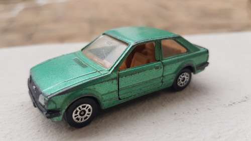 CORGI FORD ESCORT
