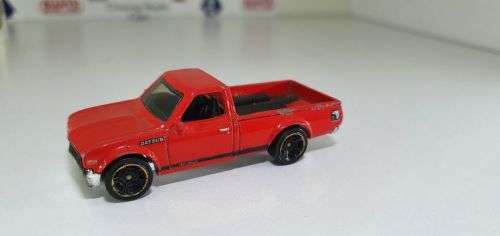 Datsun 620 - some play wear