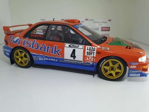1/18 AutoArt Subaru 22b