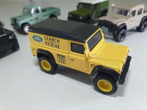 Hotwheels Land Rover bundle