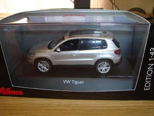 VW Tiguan 1:43 bu Schuco - only 1500 made