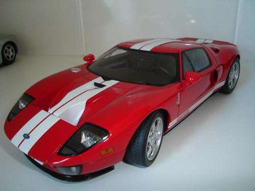Ford GT by AutoArt, 1:18 scale, no Box, missing wipers