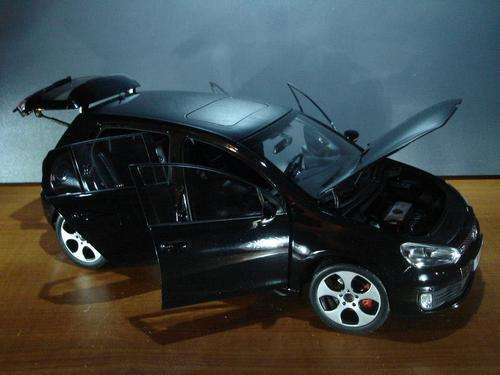 VW Golf 6 GTI - 5 door!!! 1:18 Scale Diecast Model Car