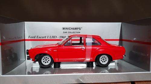 Ford Escort Mk1 RS 1600, 1968, by Minichamps, 1/18 Scale Diecast Model