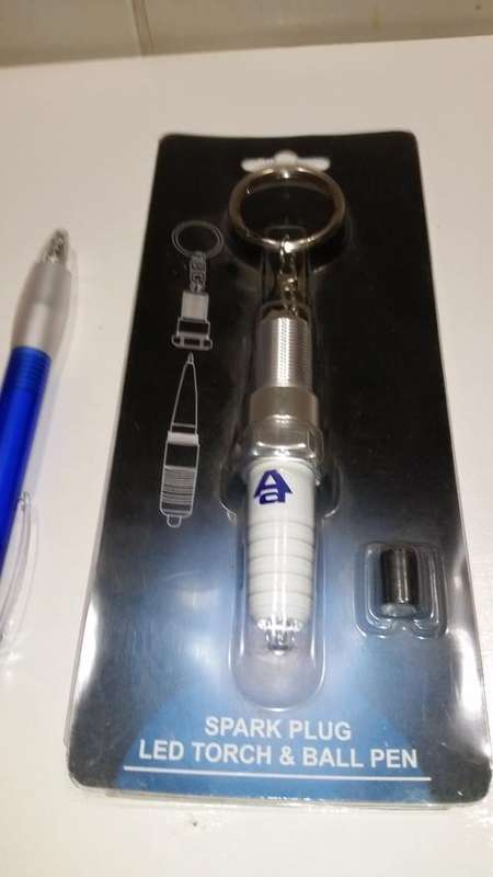 AutoArt Spark Plug Led Torch & Ball Pen