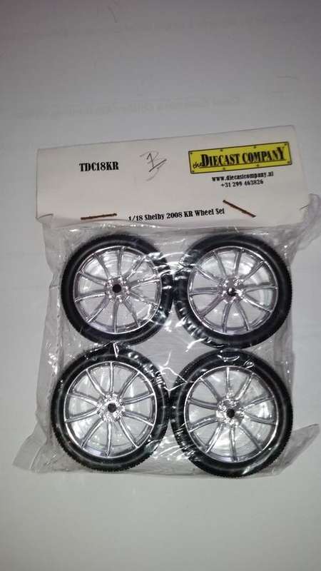 1/18 Scale Chrome Wheel Set